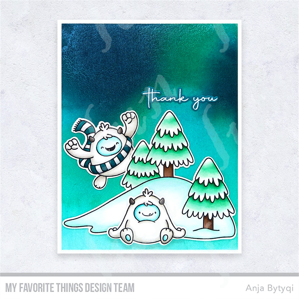 Warm Winter Hugs New Metal Cut - Winter Clothing Drawing 评论和价格