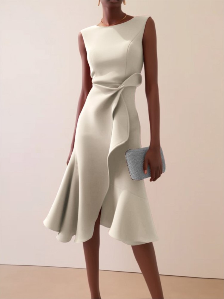 Elegant Women's Evening Dress  - Winter Clothing Drawing 评论和价格