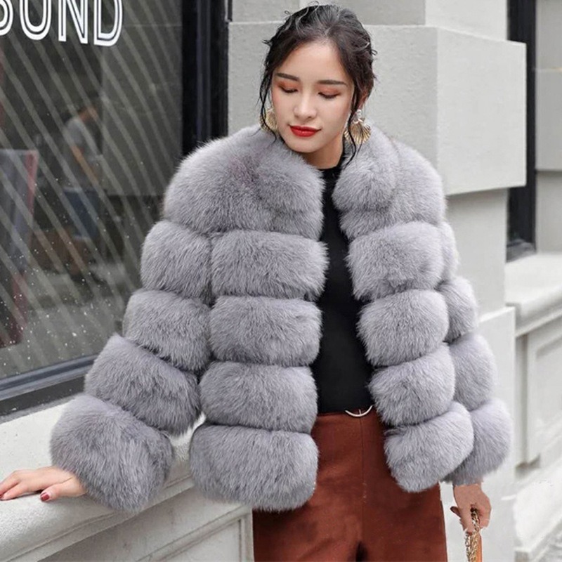 Fur women's clothing European  - Winter Clothing Manufacturers 评论和价格